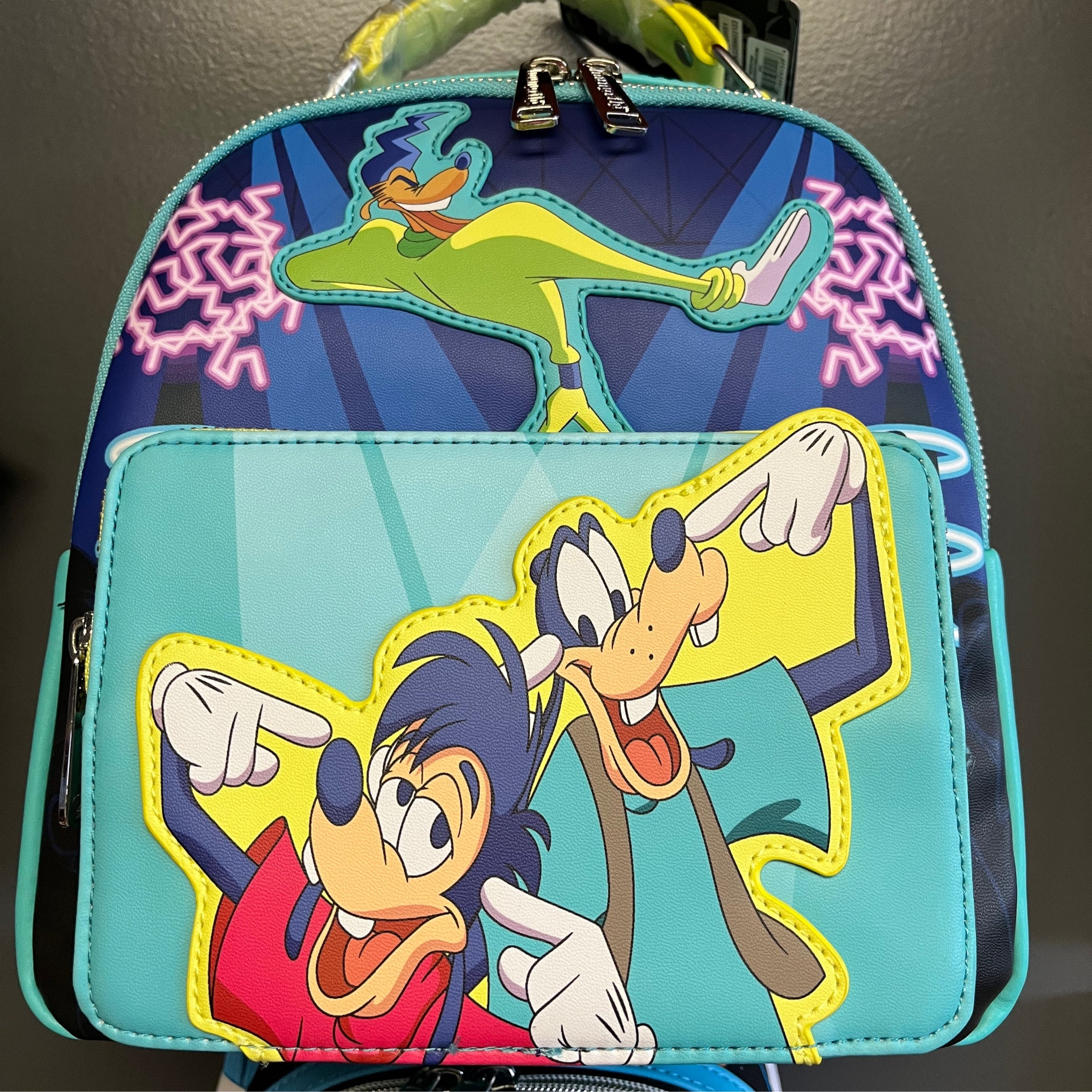 Loungefly deals goofy backpack